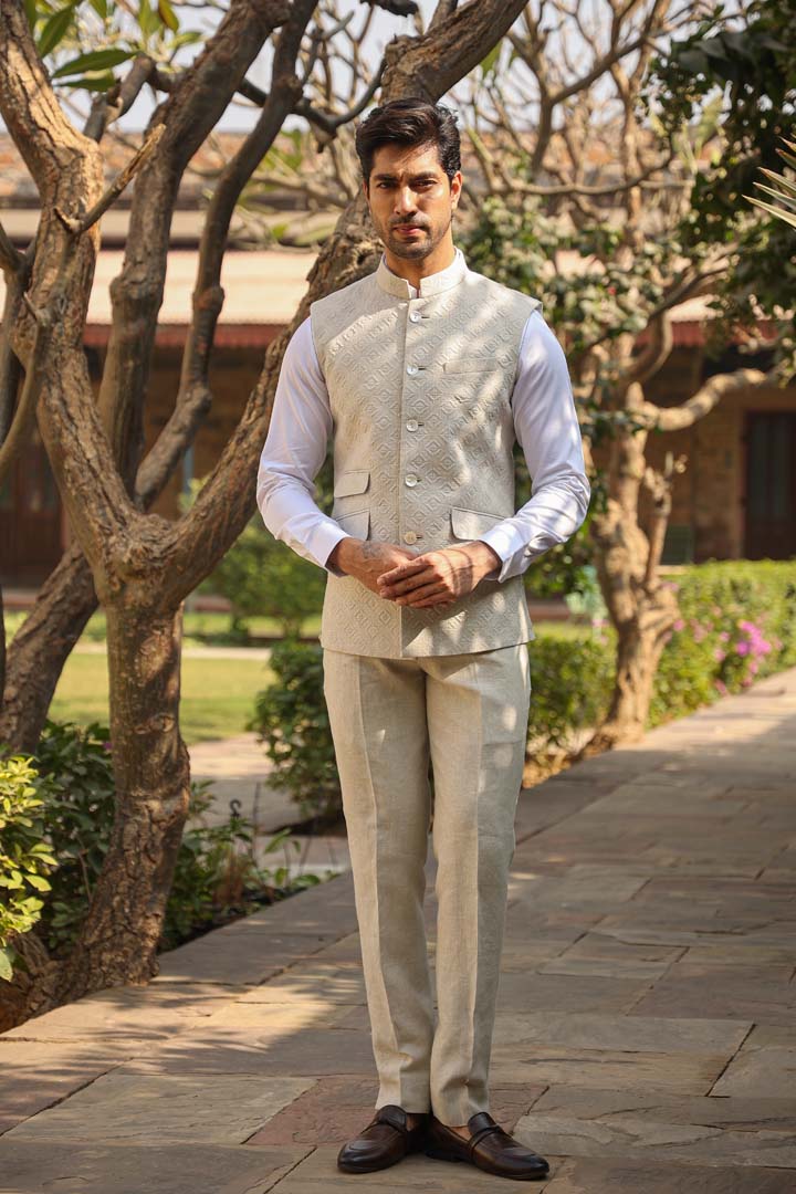 Beige Quilted Checkered Bandi