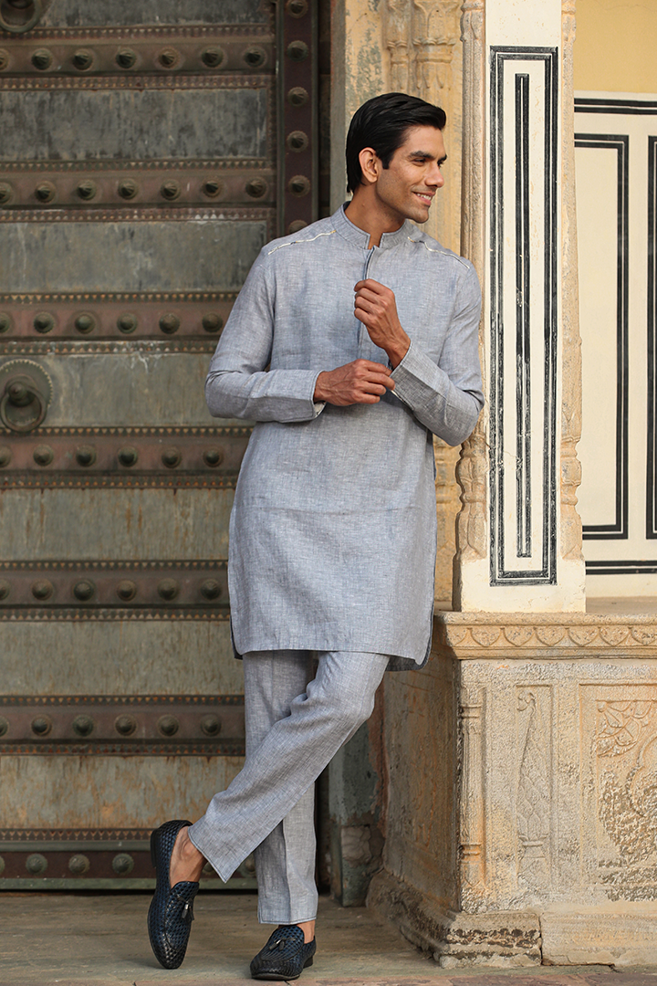 Grey Signature Reversible Moroccon Bandi & Kurta Set