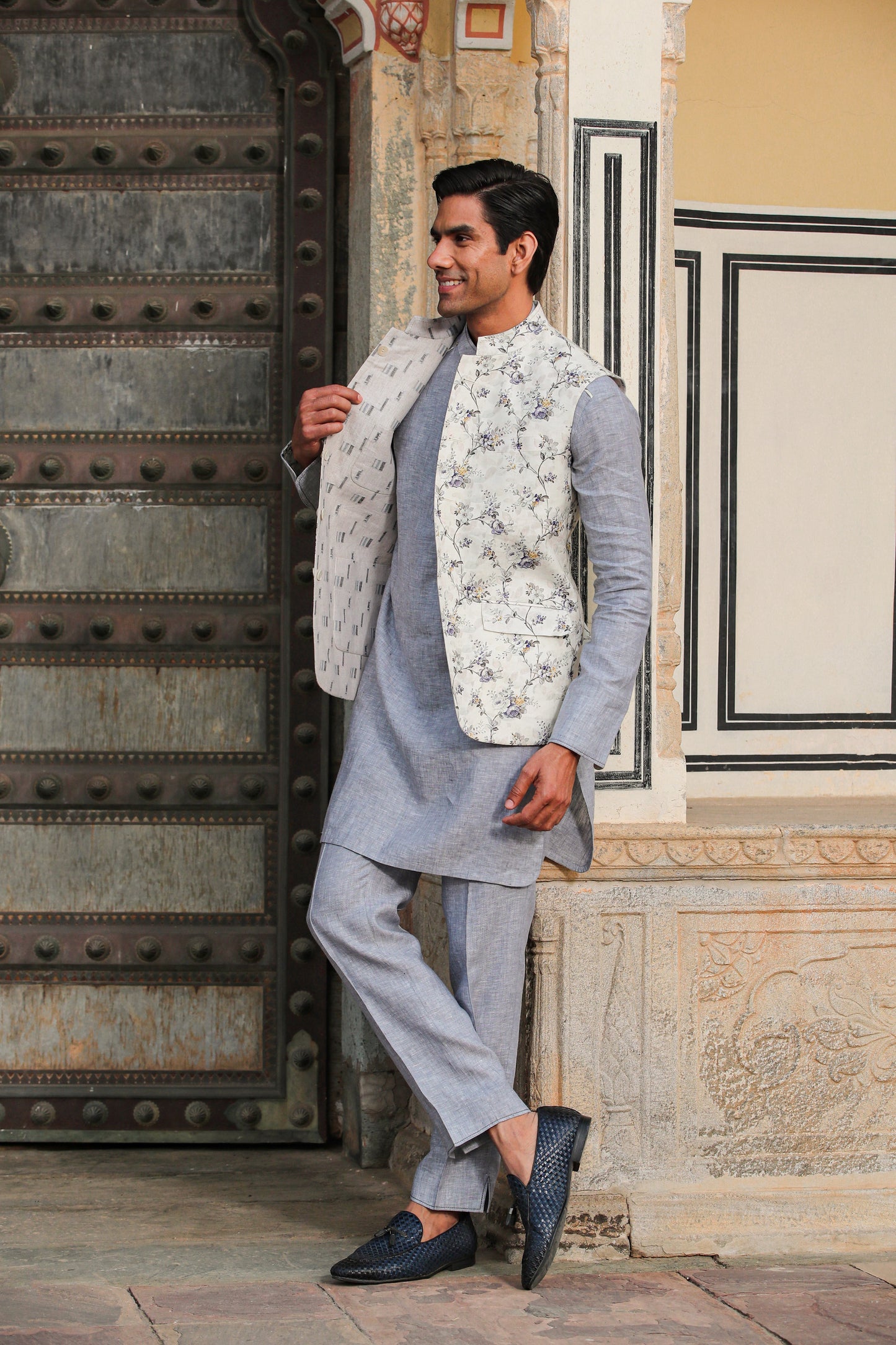 Grey Signature Reversible Floral Bandi & Kurta Set