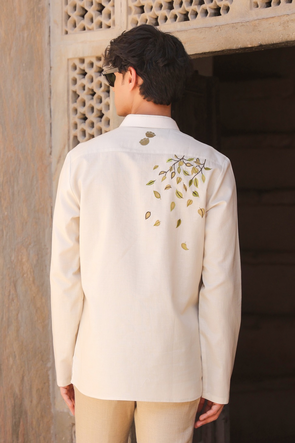 Ivory Embroidered Kurta Shirt Elephant