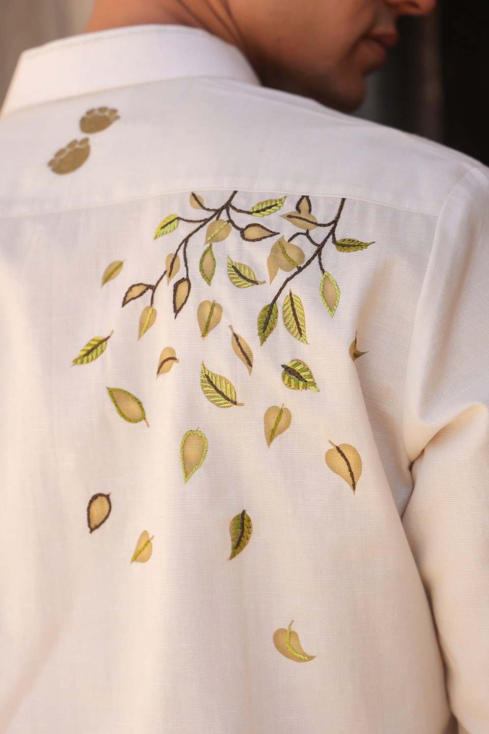 Ivory Embroidered Kurta Shirt Elephant