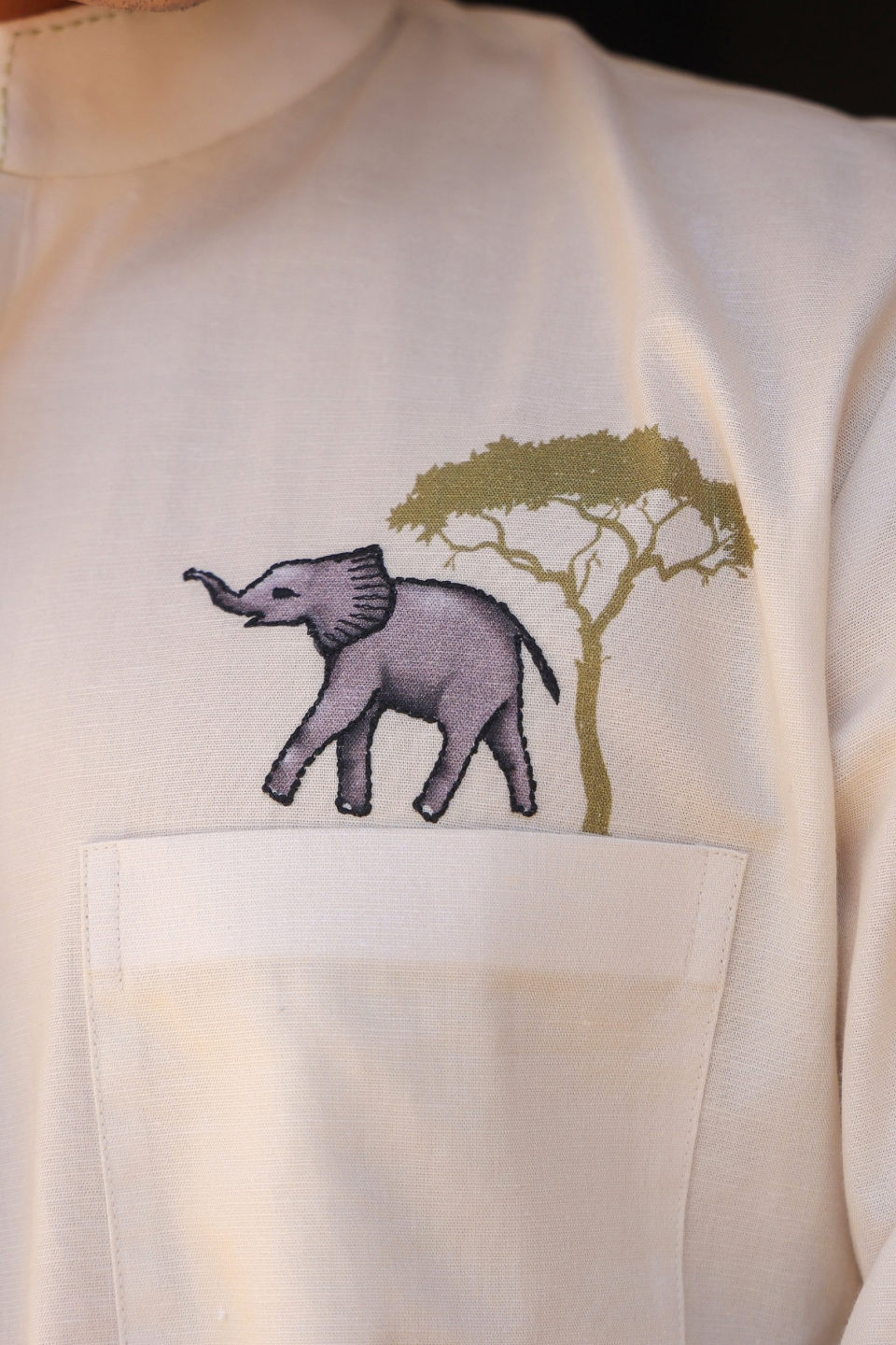 Ivory Embroidered Kurta Shirt Elephant