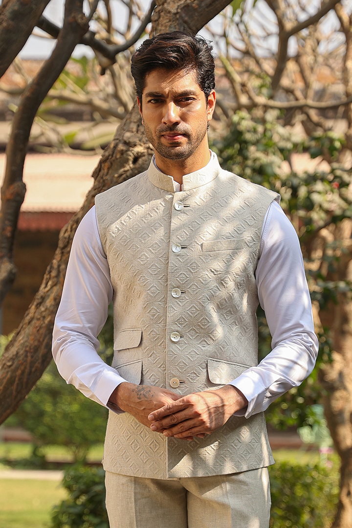 Beige Quilted Checkered Bandi