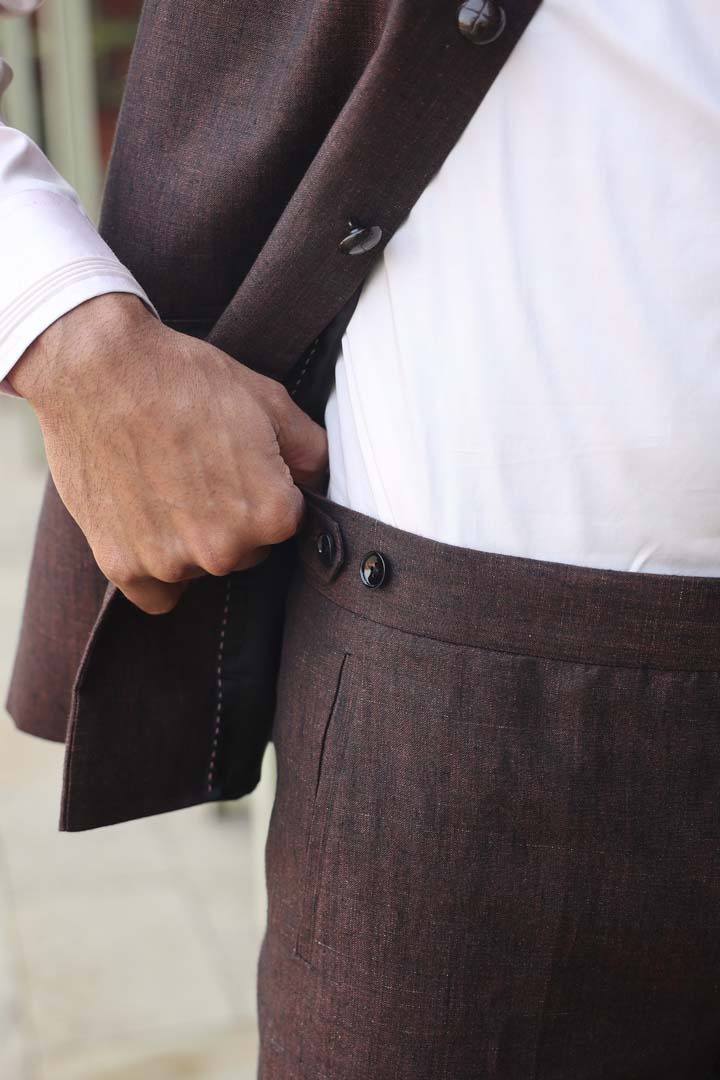 Brown Buttoned Collar Bandi Set