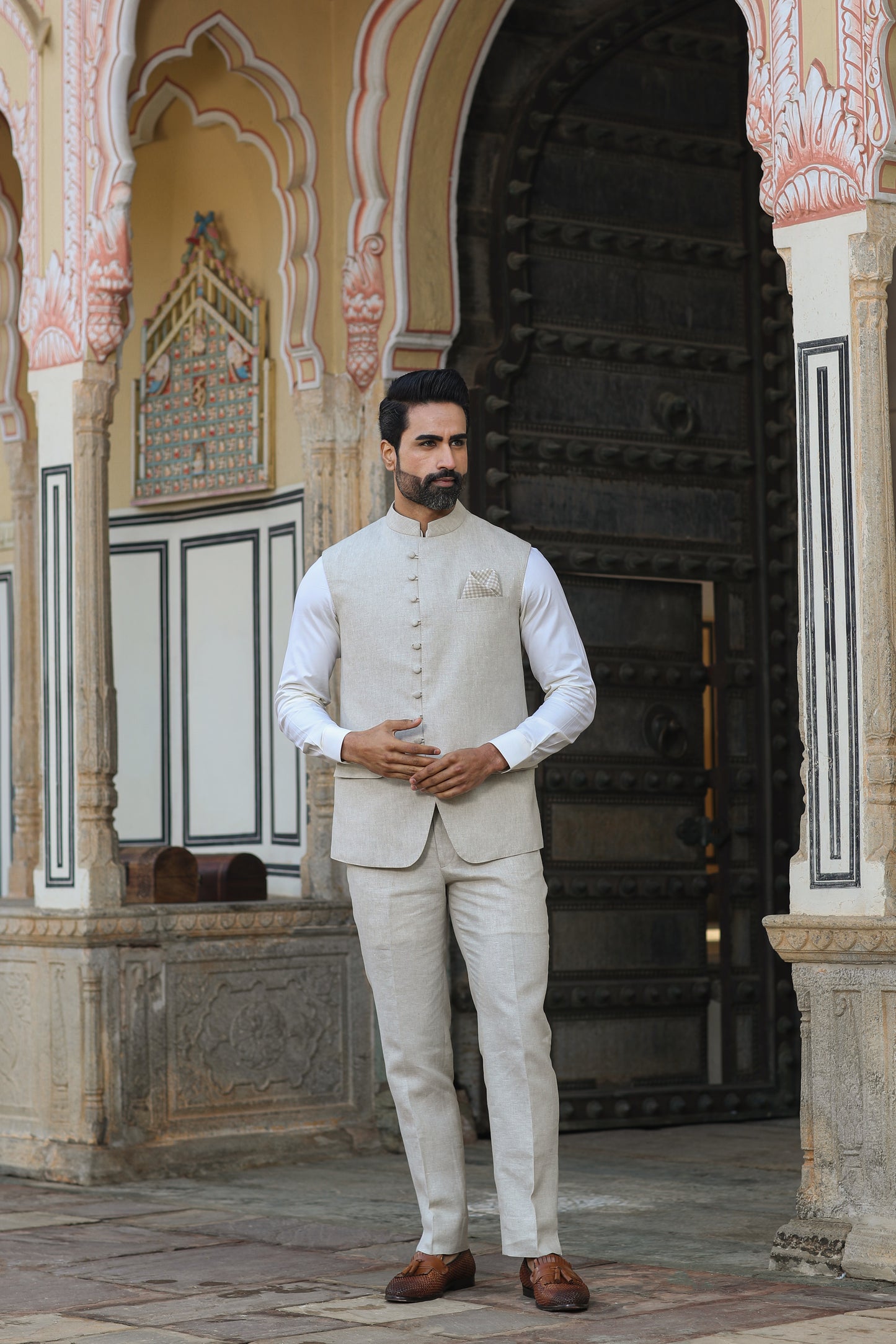 Beige Multi Button Bandi Set