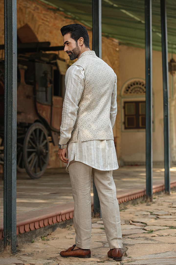 Beige Signature Reversible Moroccon Bandi & Kurta Set