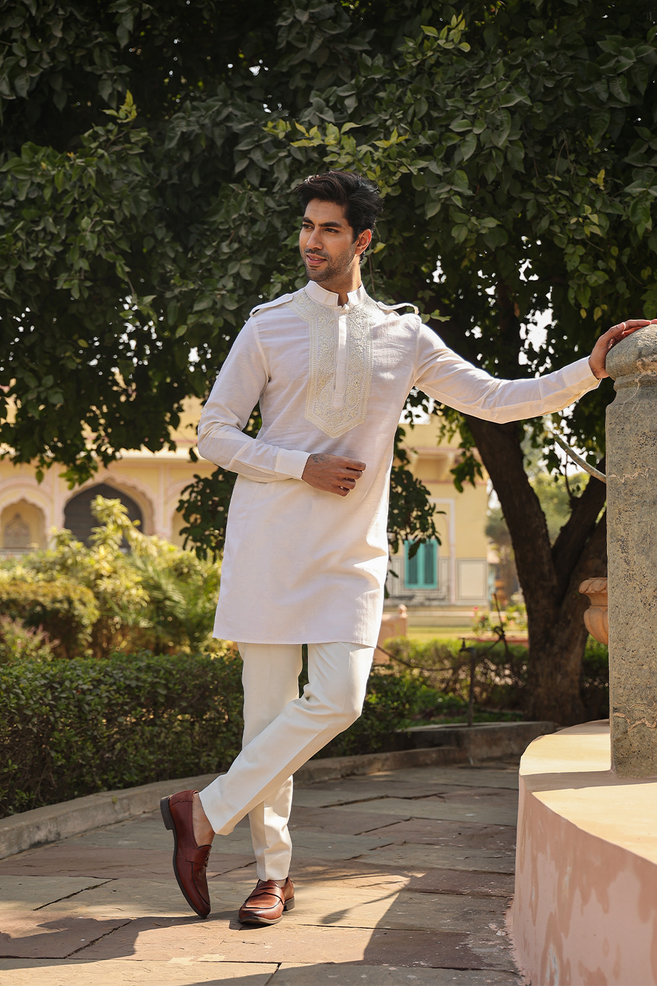 Cream Lucknowi Embroidered Kurta