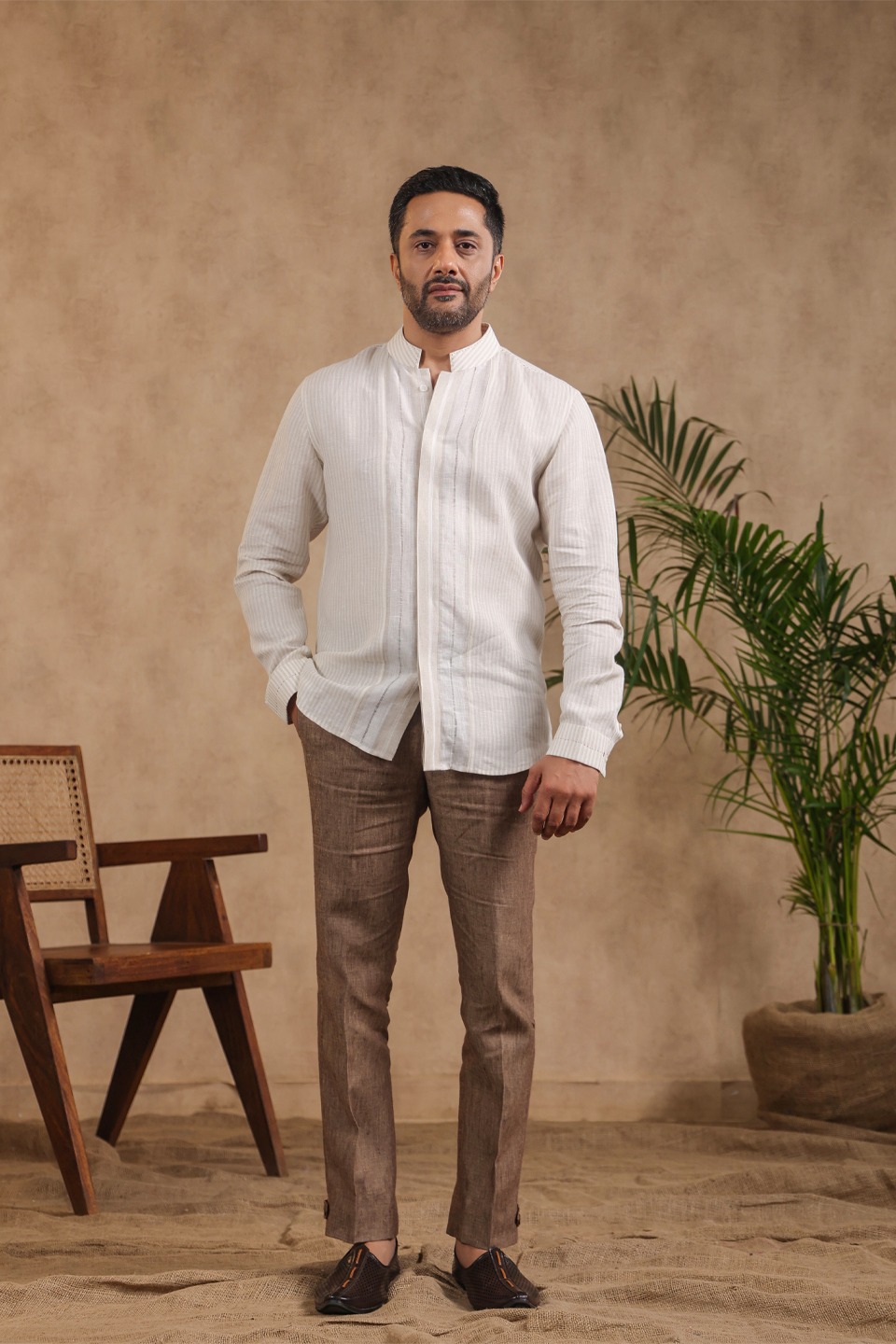 Full Sleeves Mandarin Collar Striped Shirt With Striped Yoke