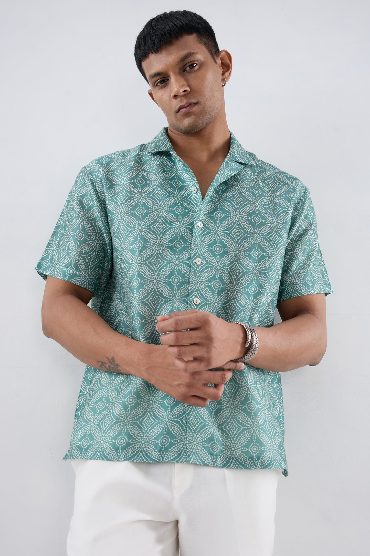 Turquoise Bandhani Cuban Collar Shirt