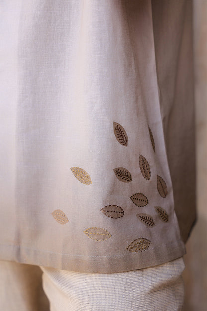 Ivory Embroidered Cuban Collar Shirt Deer