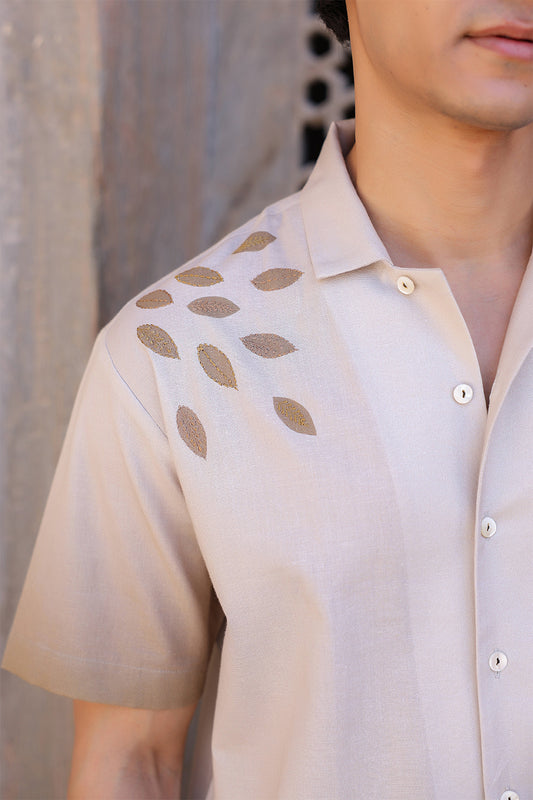 Ivory Embroidered Cuban Collar Shirt Deer