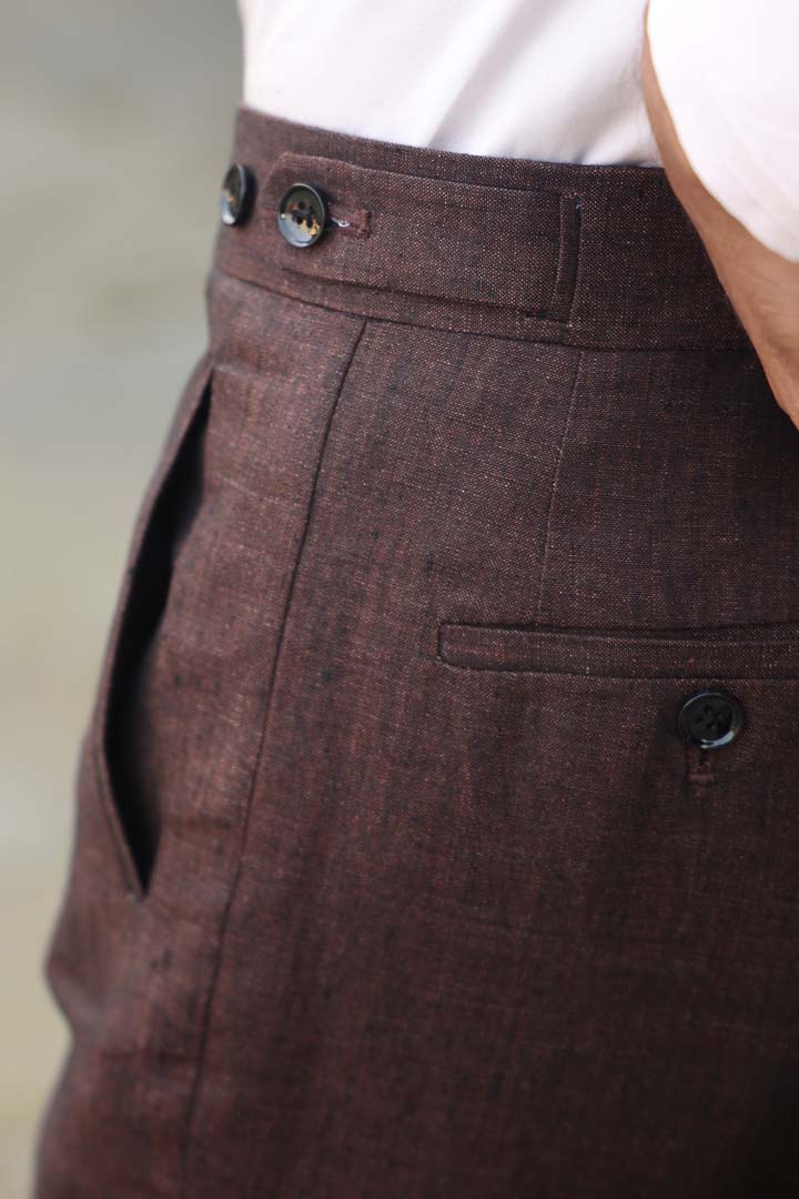Brown Buttoned Collar Bandi Set